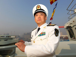 航母舰长张峥成长记