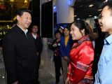 习近平同各界优秀青年代表座谈