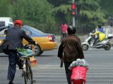 一张罚单能否治得了“中国式过马路”