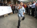 马云退休后联合李连杰开太极馆