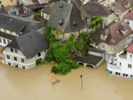 欧洲多国遭暴雨侵袭引发洪灾