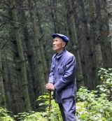 捡果核的地委书记——杨善洲