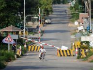 美国驻巴基斯坦大使馆守卫森严