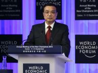 李克强出席第七届夏季达沃斯论坛开幕式并发表特别致辞
