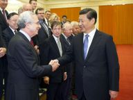 习近平会见21世纪理事会北京会议外方代表