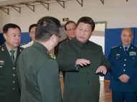 习近平视察国防科学技术大学