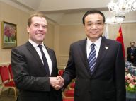 李克强会见俄罗斯总理梅德韦杰夫