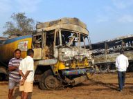 印度大巴起火致7人死亡