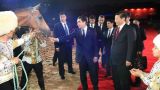 习近平与土库曼斯坦总统别尔德穆哈梅多夫共同出席世界汗血马协会特别大会暨中国马文化节活动