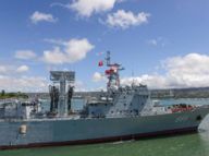 中国海军参加“环太”演习舰艇编队抵珍珠港