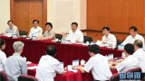 习近平：做党和人民满意的好老师