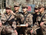 男兵班的女班长