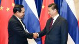 习近平会见泰国总理巴育