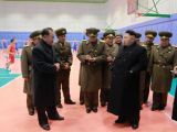 金正恩视察朝鲜人民军航空与防空军指挥部