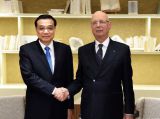 李克强会见世界经济论坛主席施瓦布