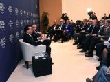 李克强出席与世界经济论坛国际工商理事会代表对话会