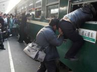 历年春运经典瞬间