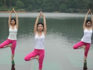 长沙瑜伽达人上演水上瑜伽