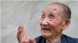 百岁抗战老兵笑对人生 与人为善从不发脾气