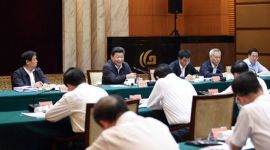 独家评论 丨在“三严三实”专题教育中要努力提高干部战略思维能力 