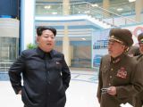 金正恩视察金策工业综合大学