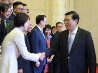 张德江会见香港民建联访京团