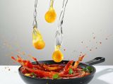 抓拍：让食物“飞一会儿”