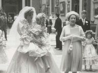 英国王室公布戴安娜王妃大婚照片