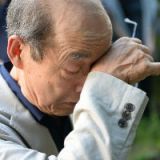 日本73岁二战遗孤回中国祭扫养父母墓