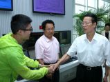 张高丽：为纪念活动提供环境保障