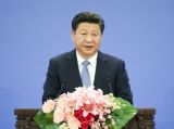 习近平发表题为《携手消除贫困促进共同发展》的主旨演讲