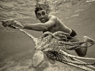 婆罗洲即将消亡的海上部落