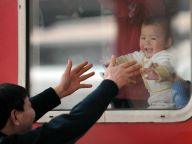 盘点历年春运的经典瞬间