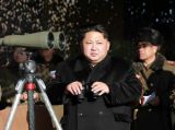 金正恩观摩朝鲜人民军炮兵射击比赛