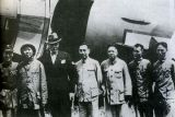 1945年，毛主席在重庆谈判的真实影像