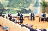 习近平同党外人士共迎新春