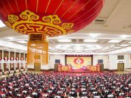 中共中央国务院举行春节团拜会 习近平等七常委出席