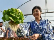 泰国前总理英拉见外媒记者