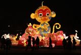 【陕西】数万人登城墙赏花灯