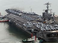 美国核动力航母参加韩美联合军演