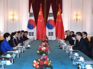 习近平会见韩国总统朴槿惠