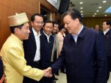 刘云山在四川、云南调研