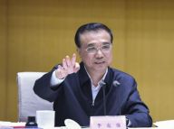 李克强：烦苛管制必然导致停滞与贫困