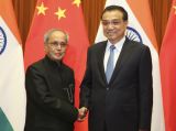 李克强会见印度总统慕克吉