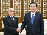 张德江会见柬埔寨国王西哈莫尼