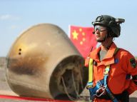 长征七号：返回舱安全着陆