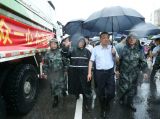 李克强考察长江淮河流域防汛抗洪和抢险救灾工作