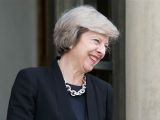 英首相：今年不启动“脱欧”程序