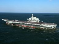 里程碑：舰载机飞行员体系