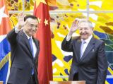 【李克强美洲三国行】访问古巴：与劳尔·卡斯特罗会谈